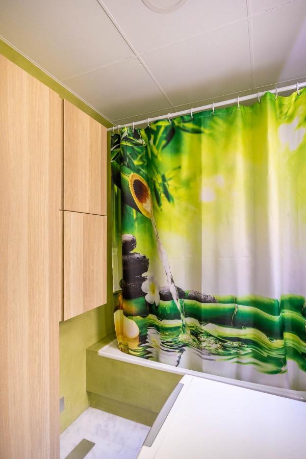 Slava Luxury Suite 塞维利亚 外观 照片
